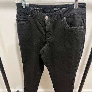 Avenue Hollywood Skinny Jeans